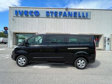 Ford TOURNEO TITANIUM 2.2