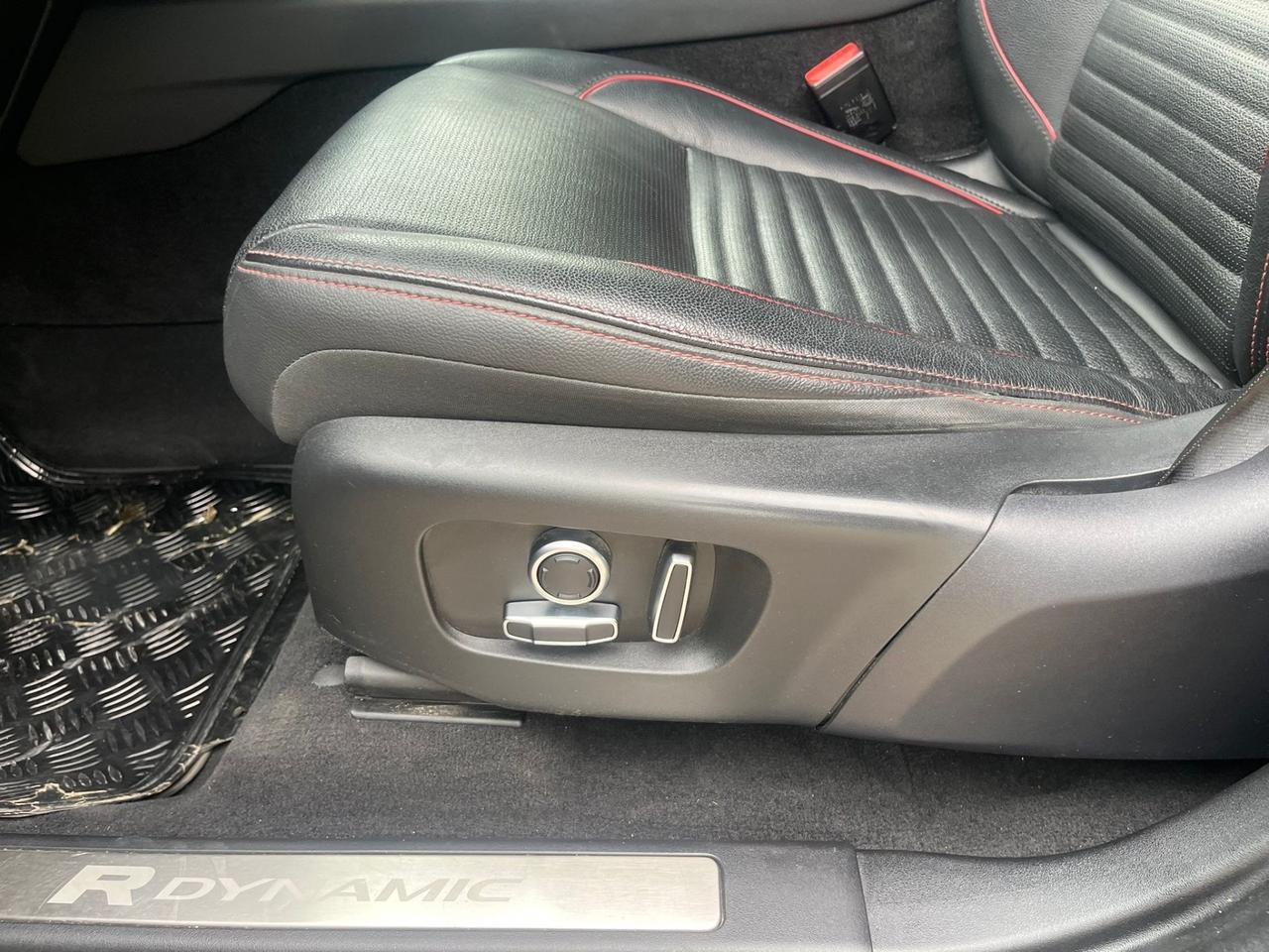 Land Rover Discovery Sport 2.0 Diesel - 4x4 - Automatico