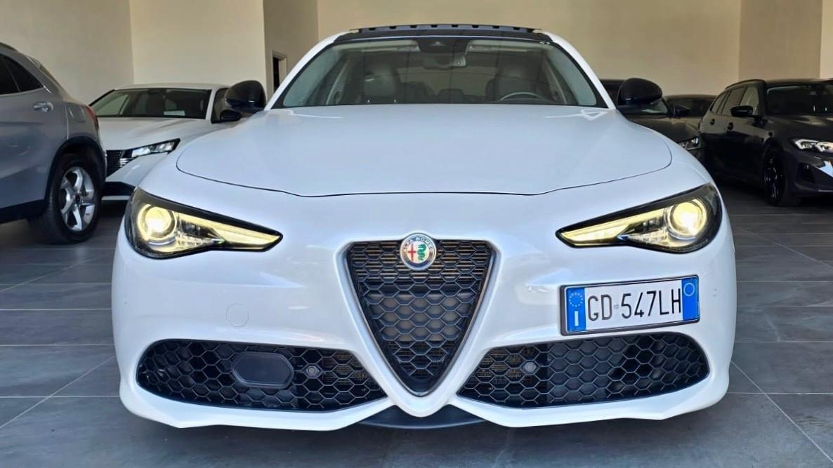 ALFA ROMEO GIULIA 2.2 VELOCE AT8 Q4 210CV - TETTO, PELLE, SEDILI RISCALDATI