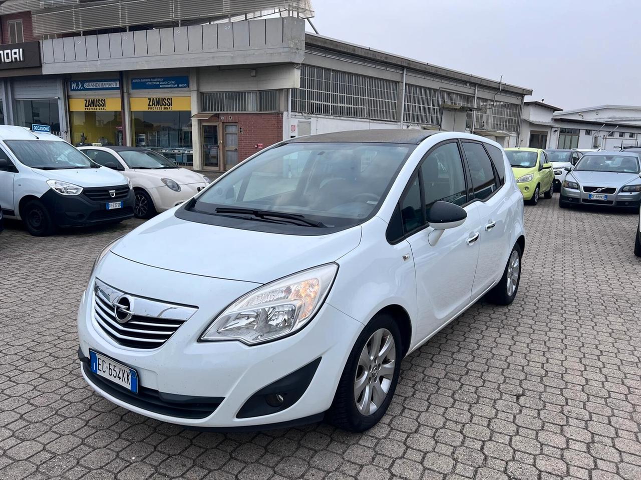 Opel Meriva 1.3 CDTI 95CV ecoFLEX Cosmo