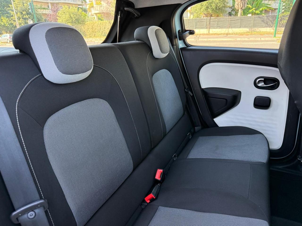 Renault Twingo TCe 70CV Intens Limited cambio manuale
