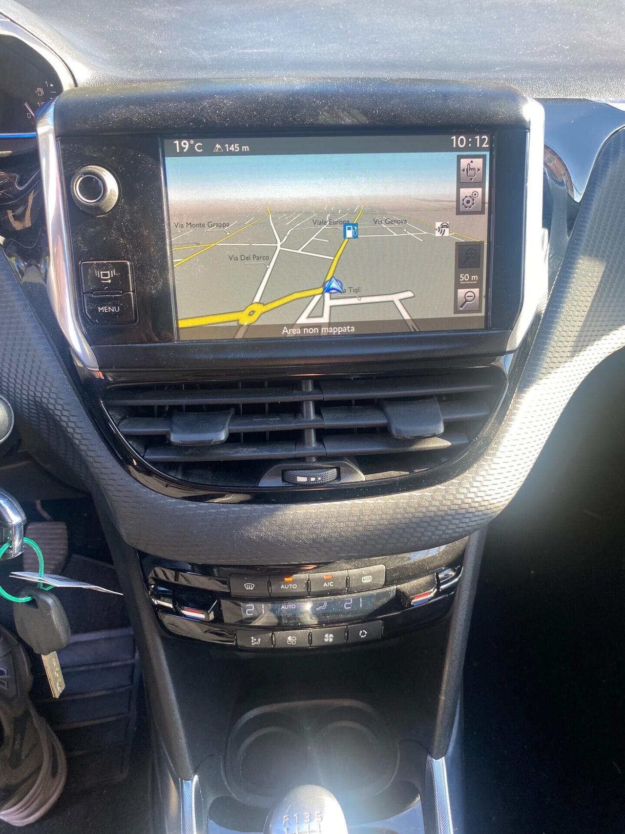 Peugeot 2008 1.6 e-HDi 115 CV Stop&Start Allure