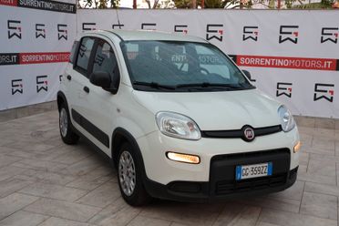 Fiat Panda 1.0 GSE S&S Hybrid Street Van 4 posti