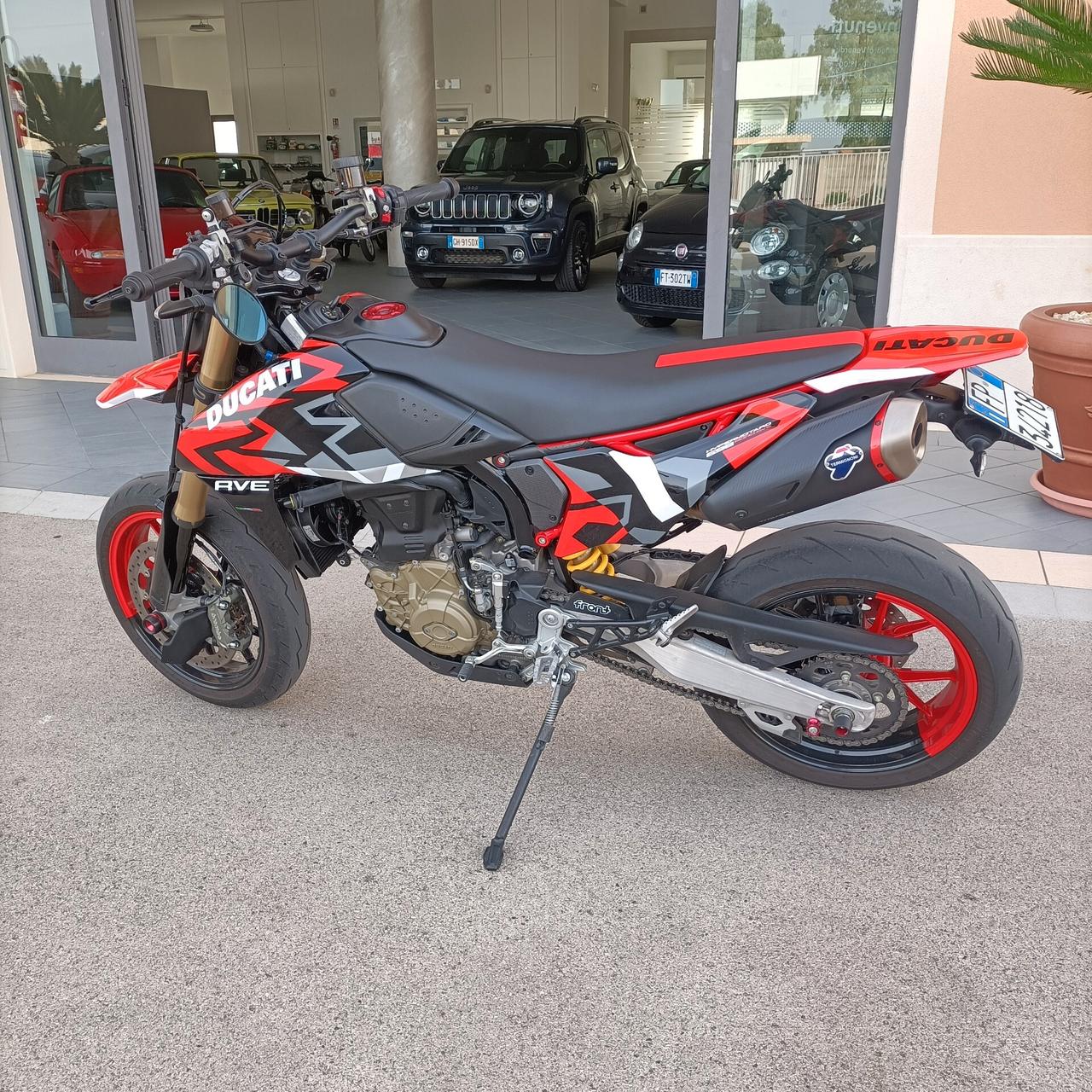 Ducati Hypermotard 698 Mono Rve