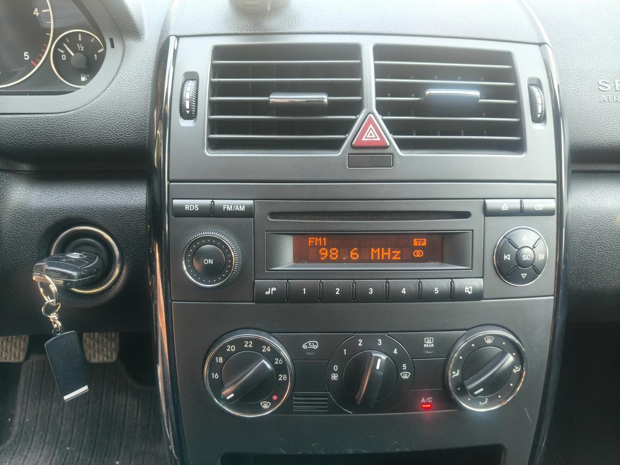 Mercedes-benz A 160 CDI 2011 NEOPATENTATI