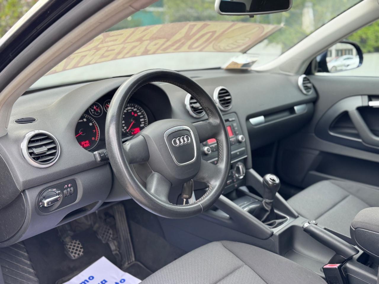 Audi A3 1.6 Benzina Neopatentati - Frizione e cinghia fatti