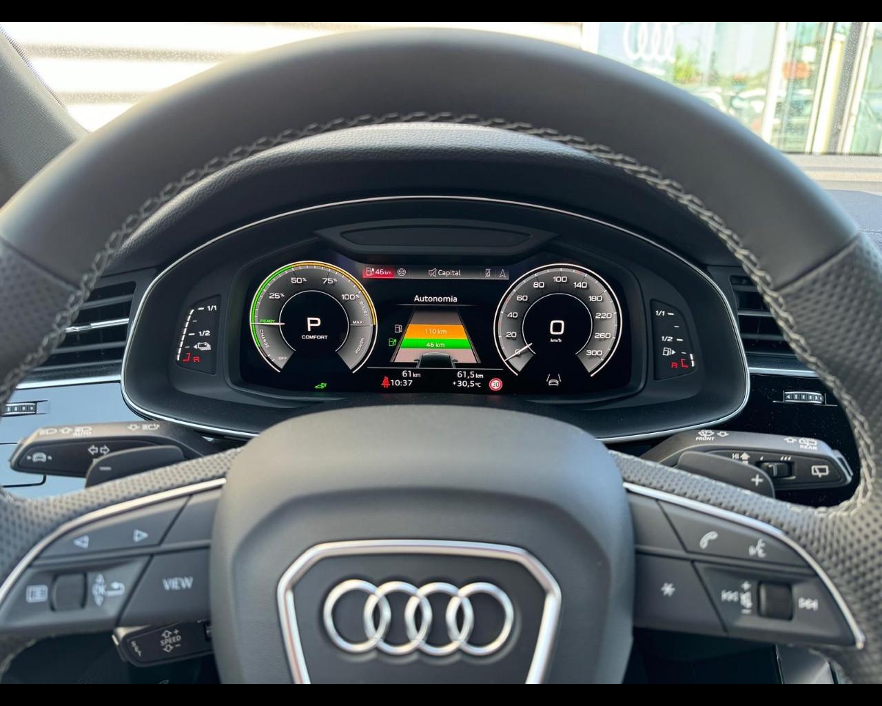 AUDI Q7 55 TFSIe QUATTRO TIPTRONIC S-LINE