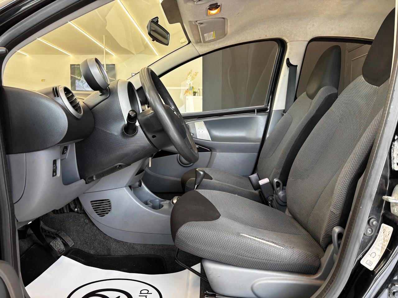 Toyota Aygo 1.0 5 porte Sol Automatica