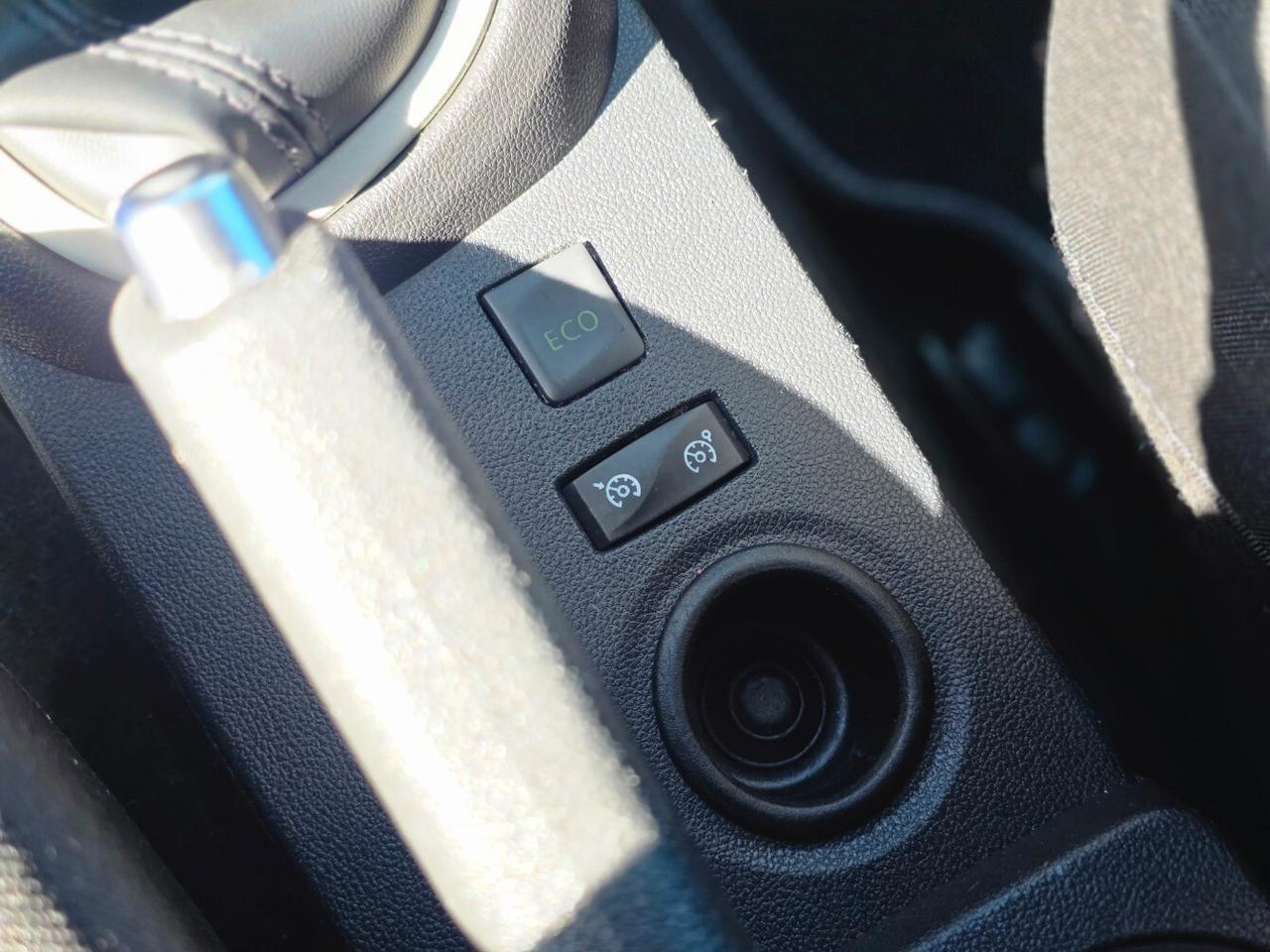 RENAULT CAPTUR 1.5 90CV UNIC PROP 85MILA KM - 2018