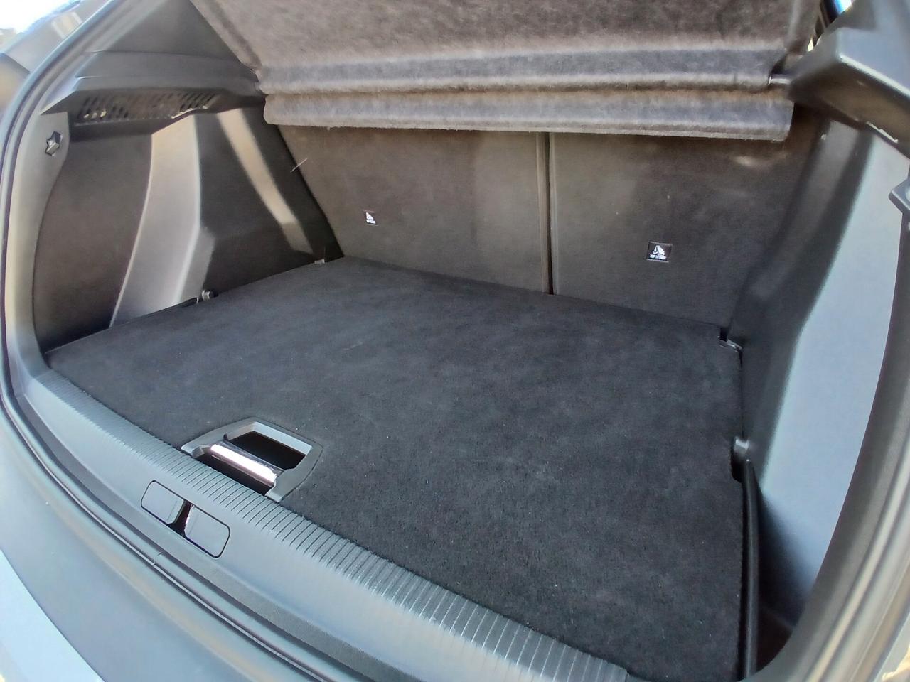 Peugeot 2008 PureTech 130 S&S EAT8 Allure Pack