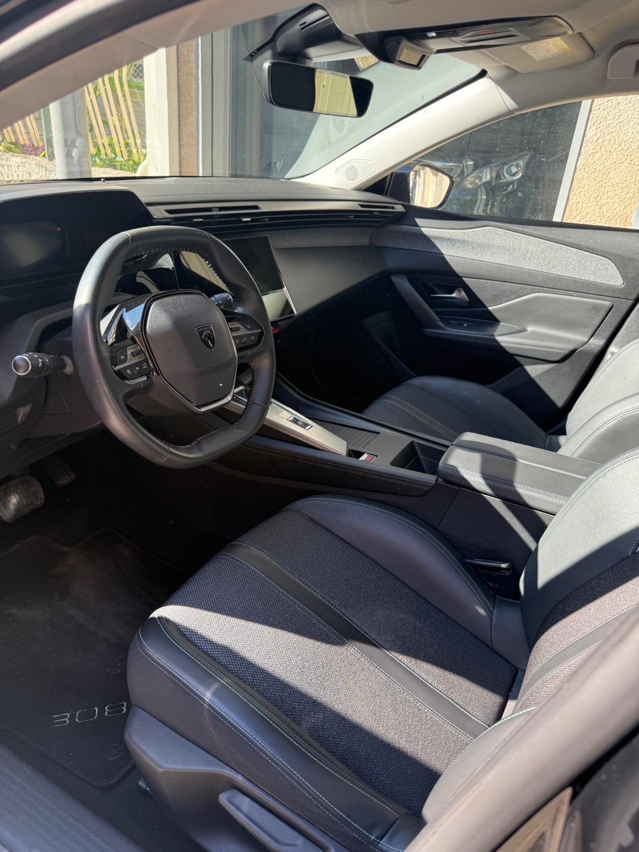 Peugeot 308 BlueHDi 130 S&S EAT8 GT