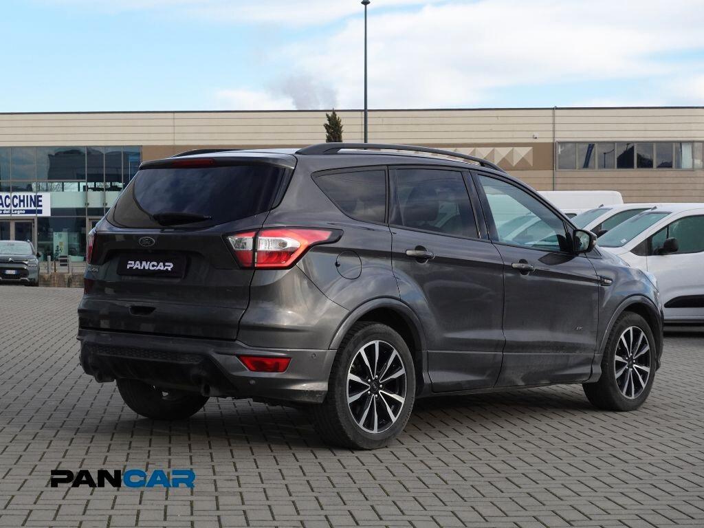 Ford Kuga 2.0 TDCI 150 CV S&S 4WD ST-Line