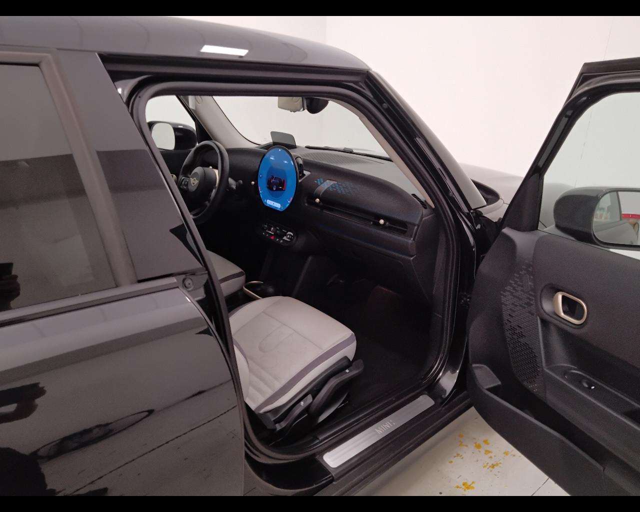 MINI Mini Cooper F65 5p - Mini Cooper 5p 1.5 C Favoured auto