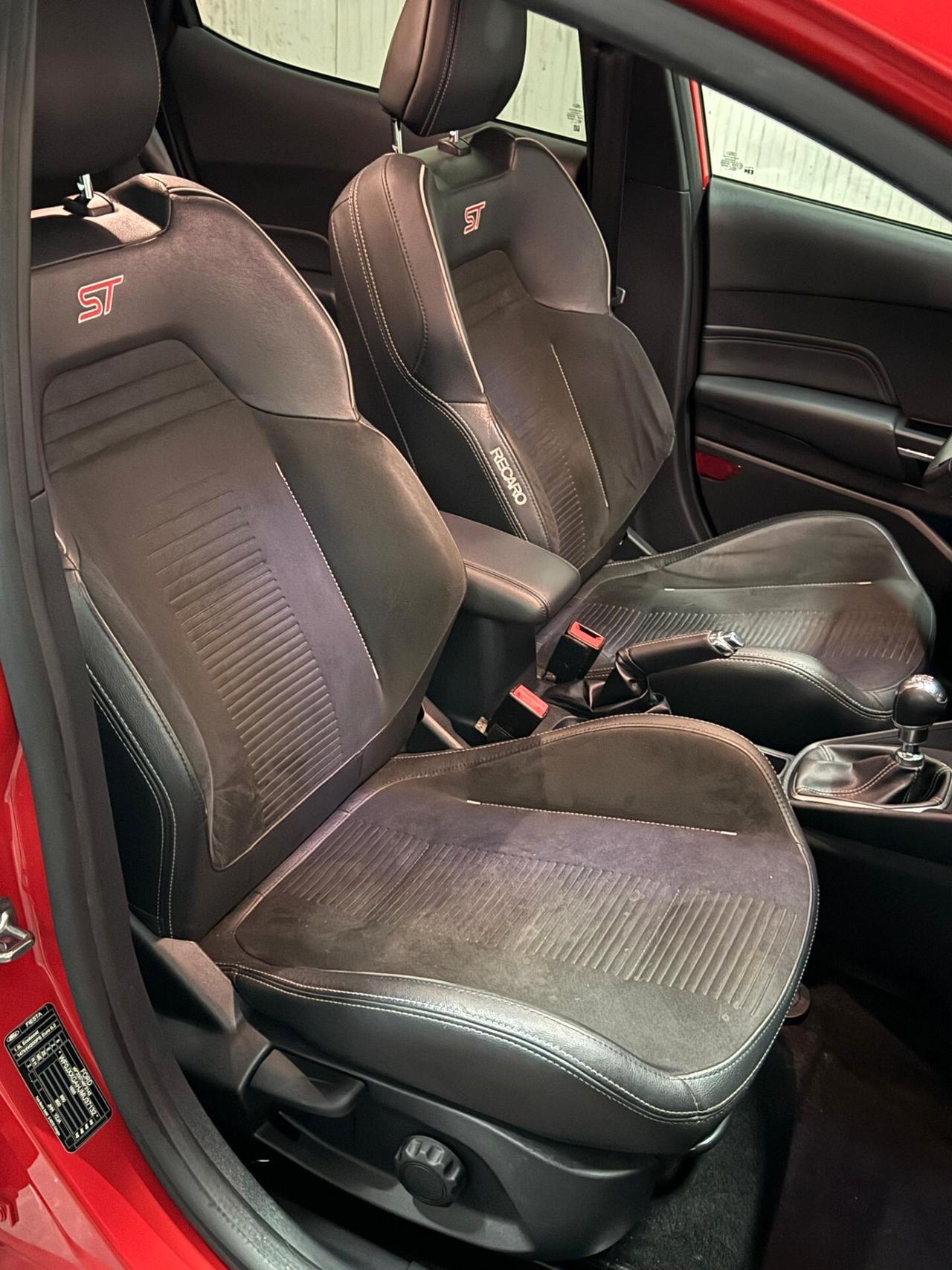 Ford Fiesta 1.5 Ecoboost 200 CV 5 porte ST