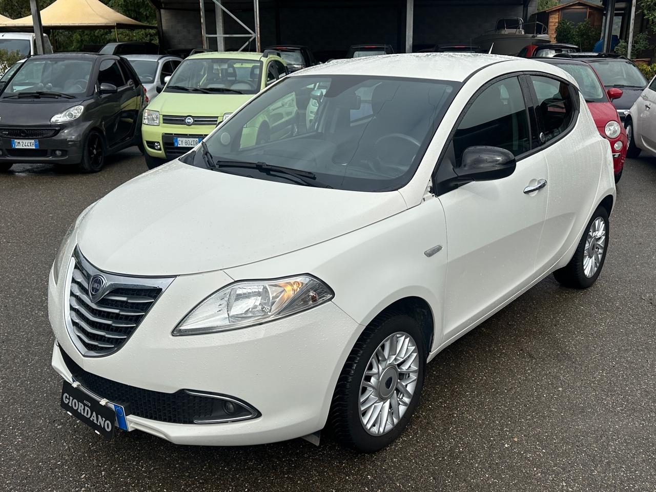 Lancia Ypsilon 1.2 69 CV 5 porte GPL Ecochic Gold
