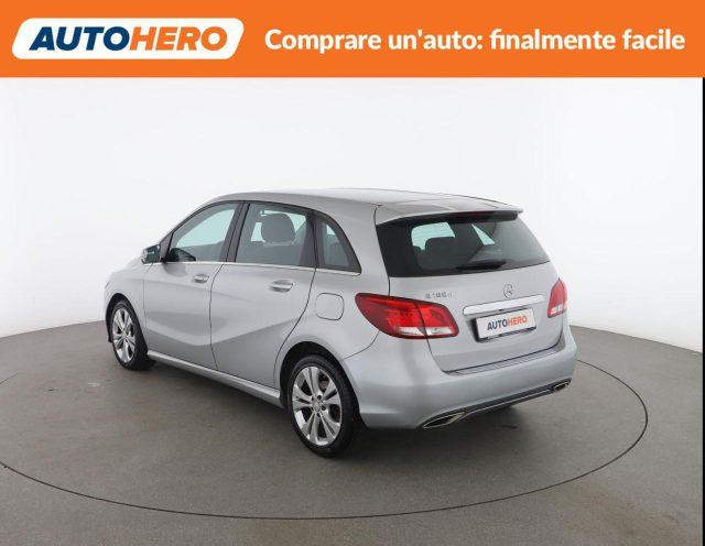 MERCEDES-BENZ B 180 d Sport