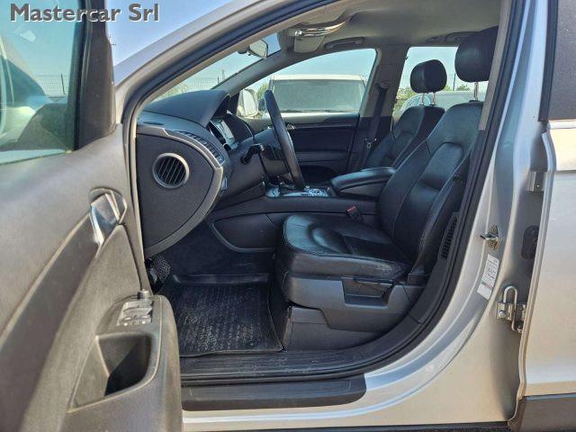AUDI Q7 Q7 I 2006 3.0 V6 tdi quattro tiptronic DE836NF