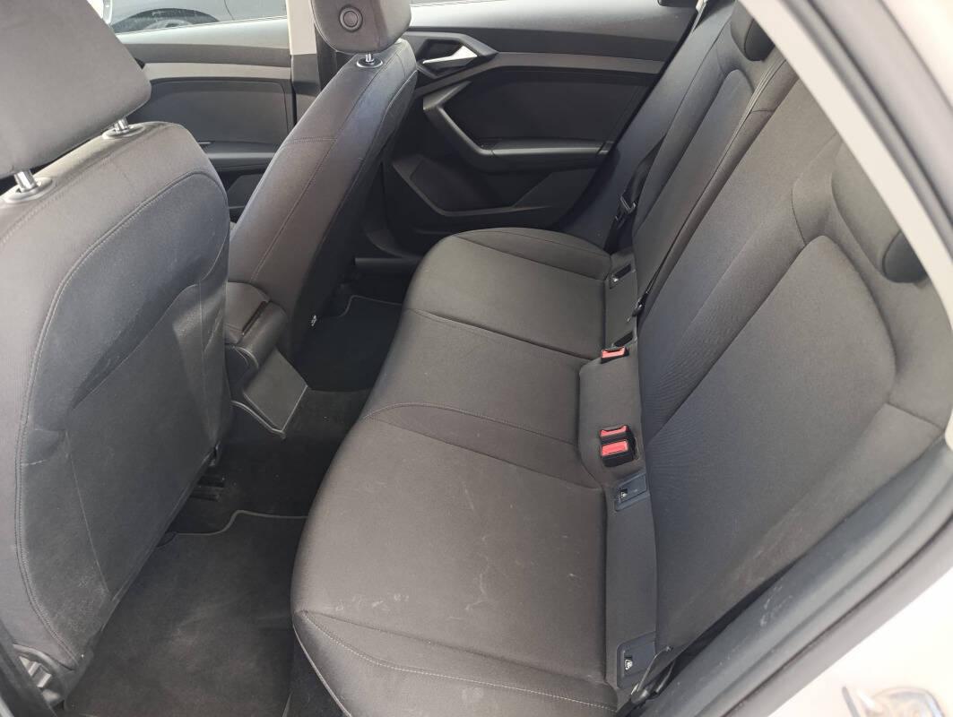 Hyundai Kona 1.6 gdi hev Xline 2wd 141cv dct FINANZIABILE