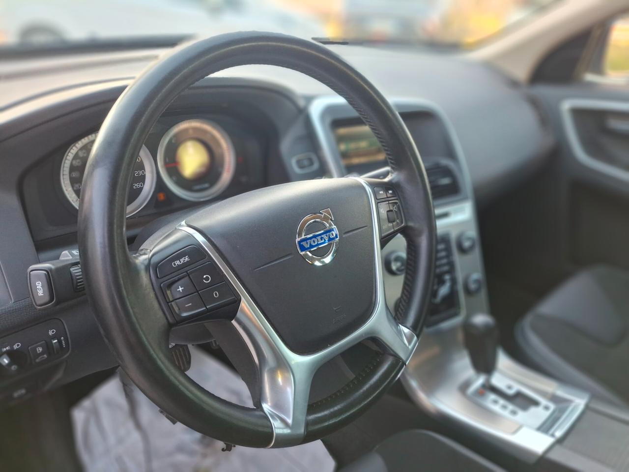 Volvo XC 60 XC60 D3 Geartronic Momentum