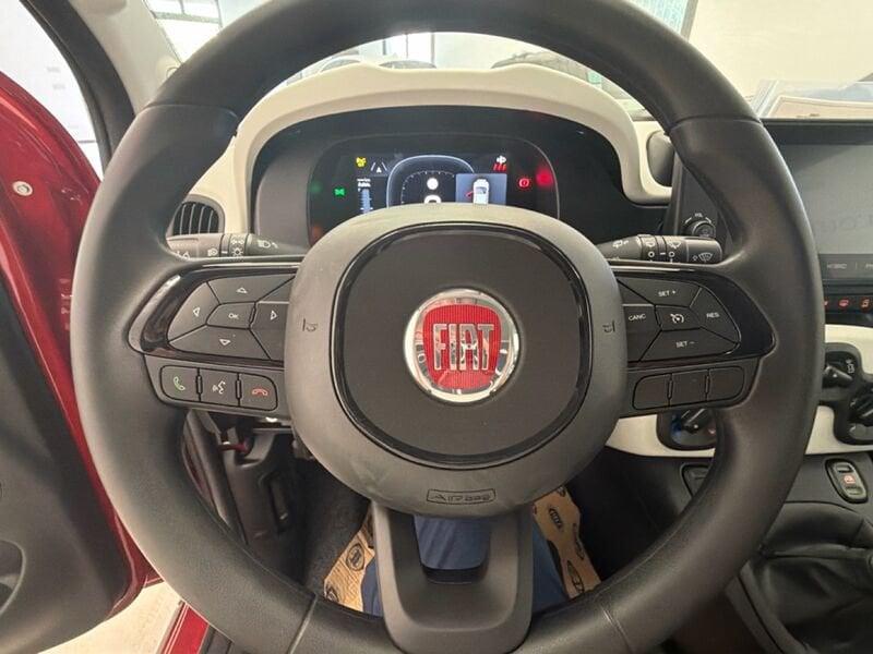 FIAT Pandina 1.0 65cv Hybrid Cross