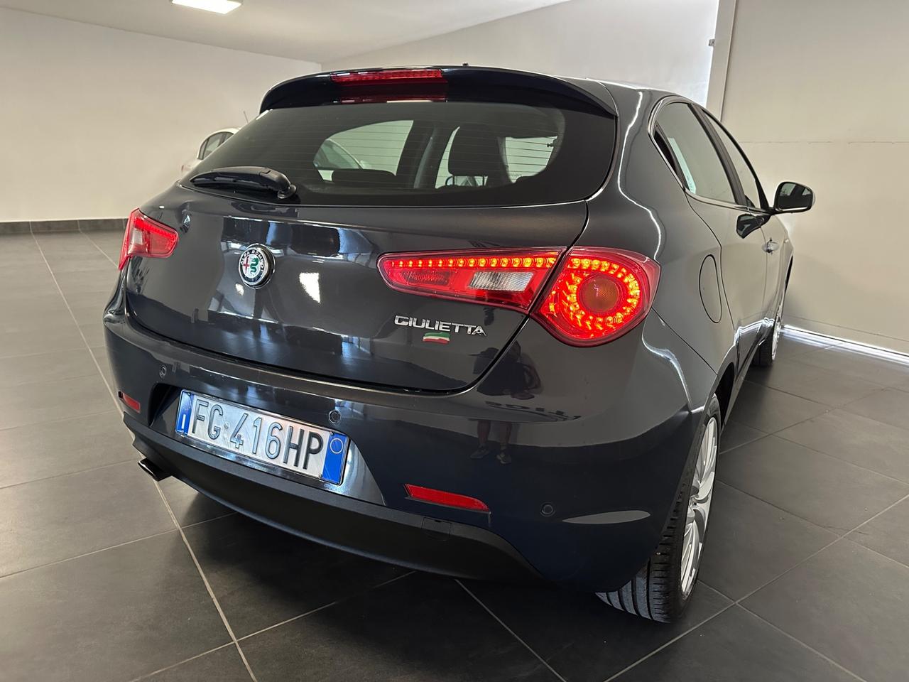 ALFA ROMEO GIULIETTA 1.6 JTDm-2 120 CV Distinctive GARANZIA