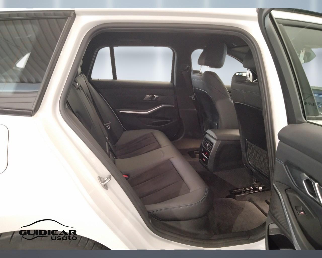 BMW Serie 3 G21 2022 Touring - 320d Touring mhev 48V MSport auto