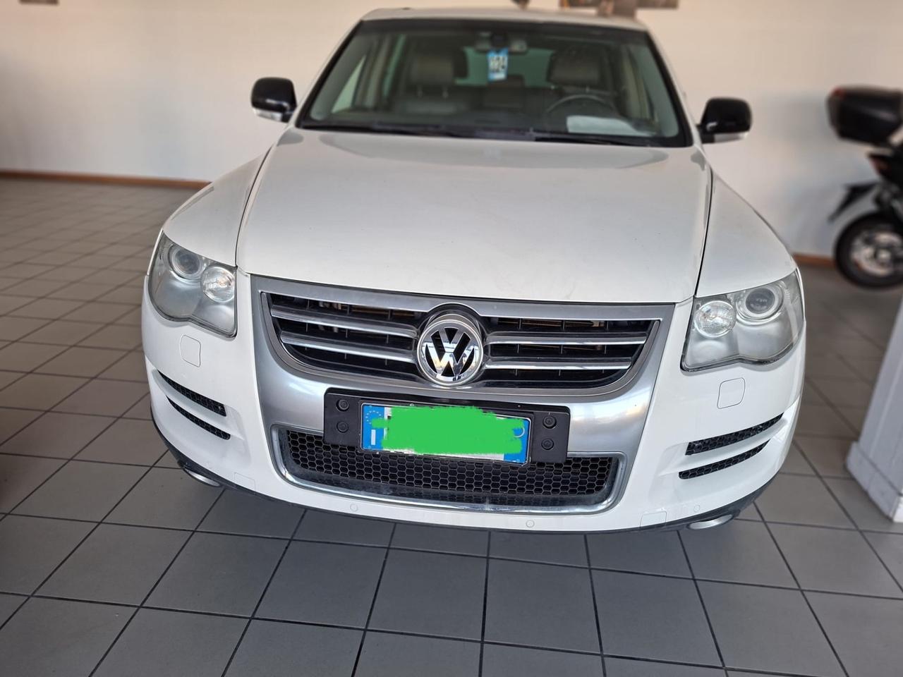 Volkswagen Touareg 2.5 R5 TDI DPF tiptronic Exclusive