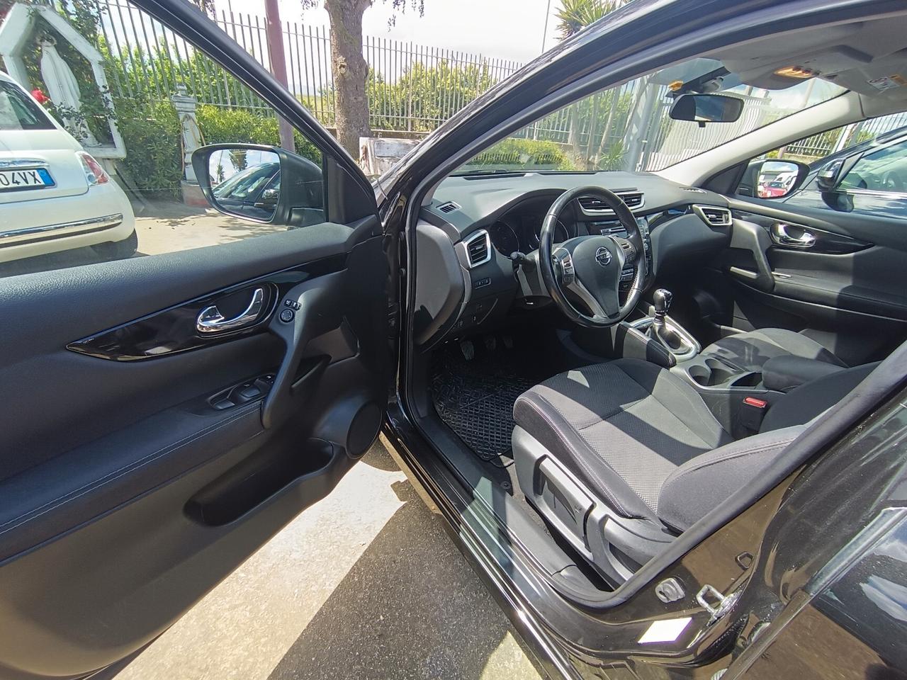 Nissan Qashqai 1.5 dCi Tekna