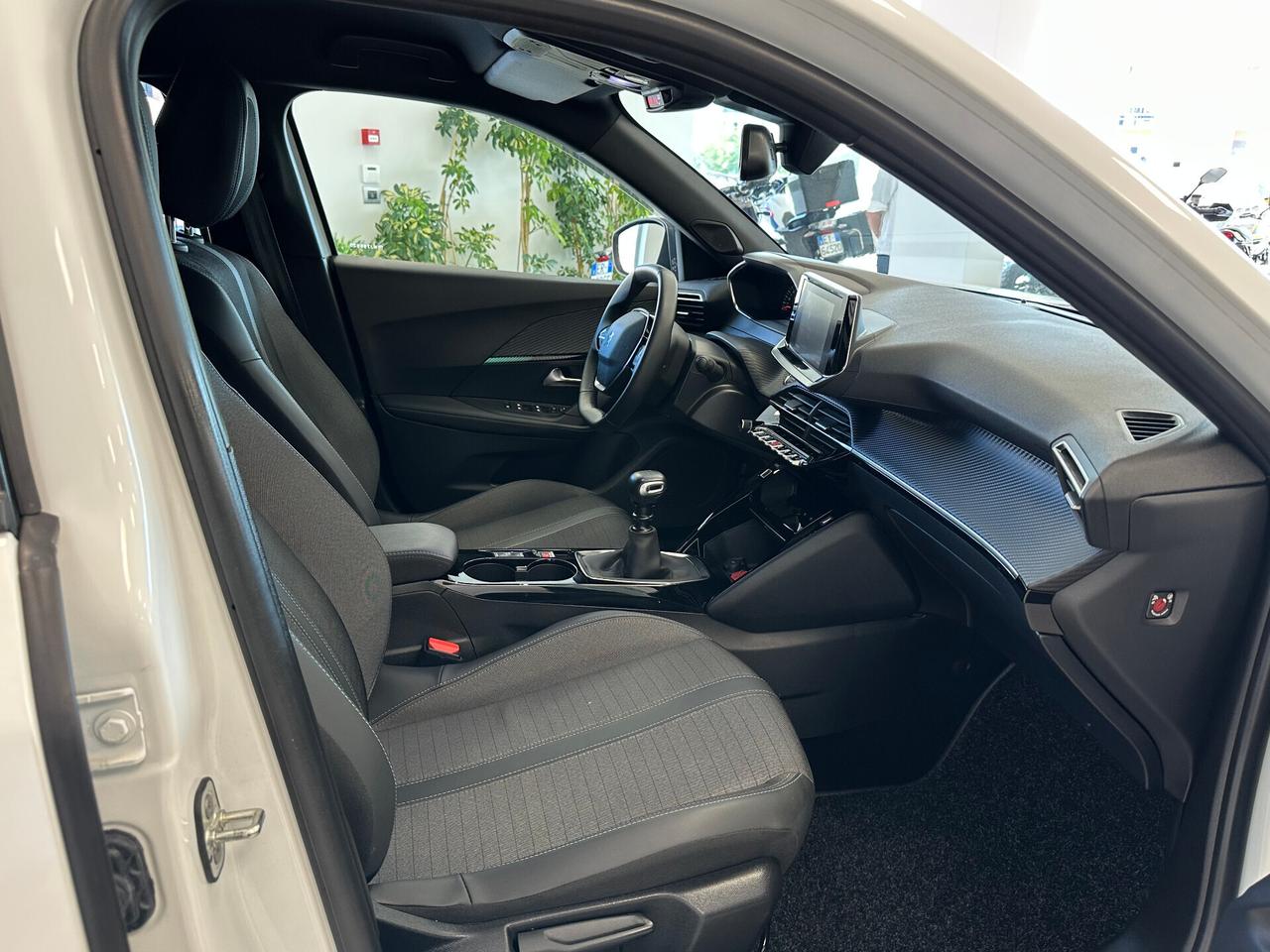 Peugeot 2008 PureTech 130 S&S Allure Pack - 2022