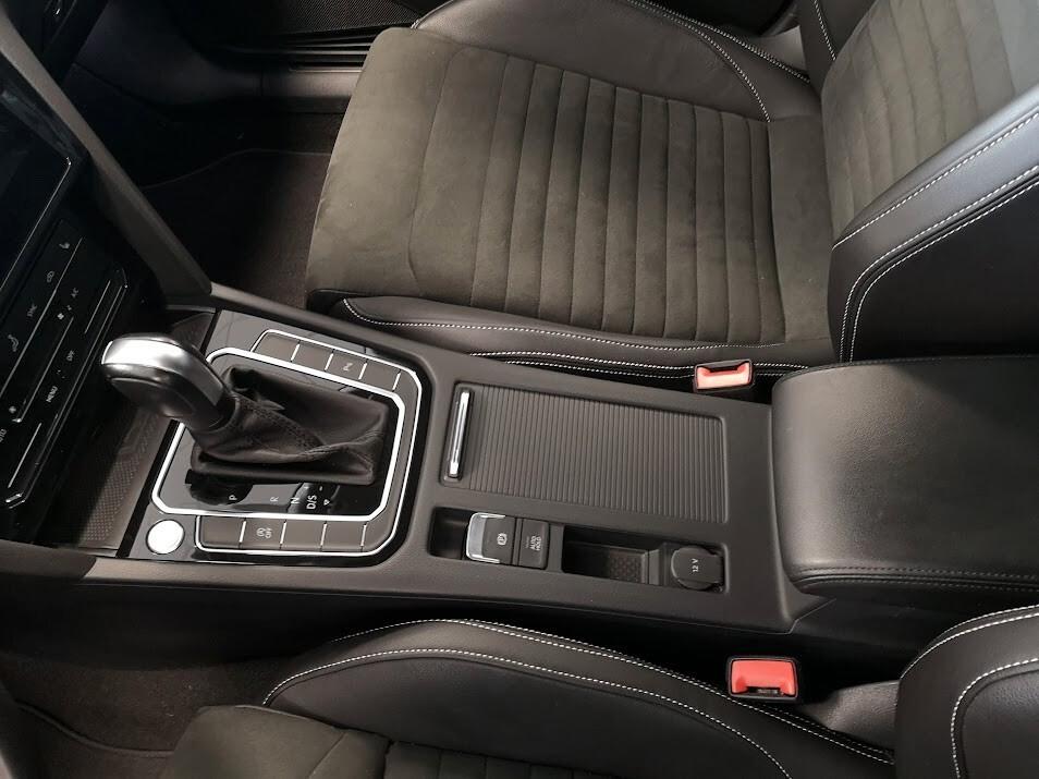 Volkswagen Passat Variant 2.0 TDI SCR EVO DSG Executive