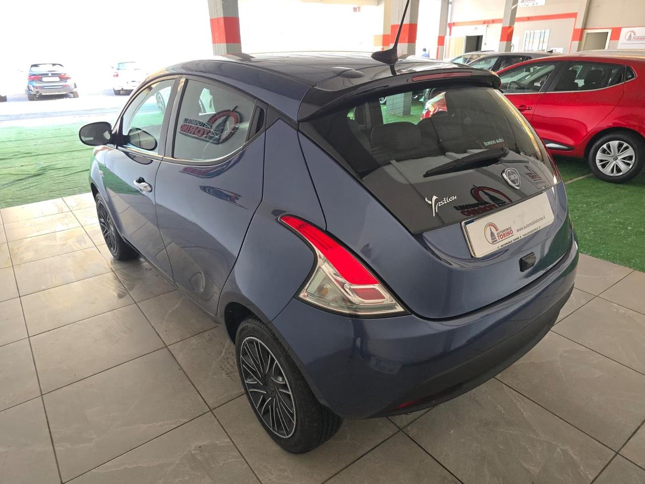 Lancia Ypsilon 1.2 69 CV 5 porte GPL Gold