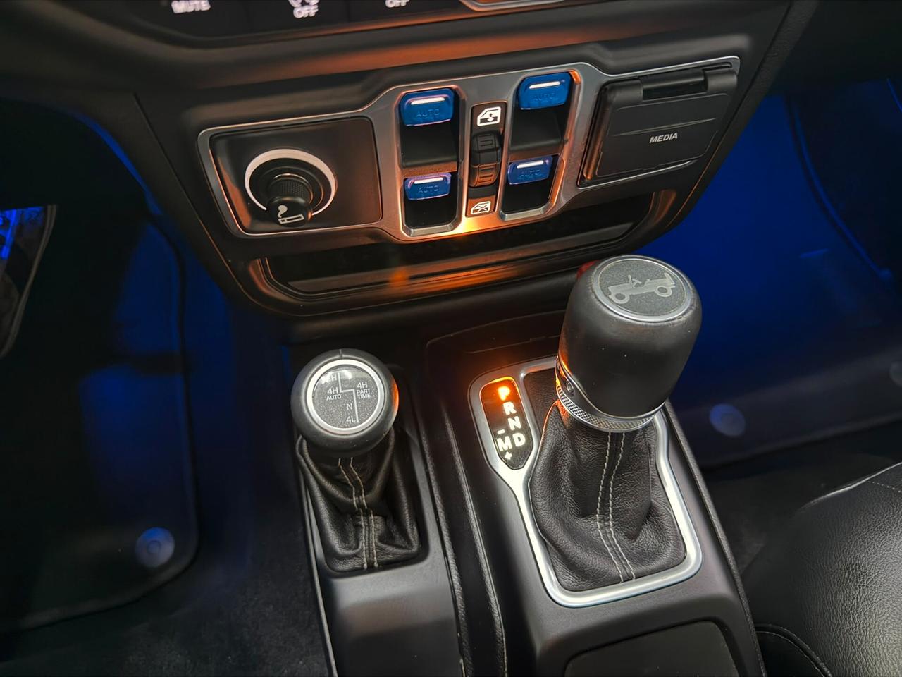 Jeep Wrangler Unlimited 2.2 Mjt II Sahara