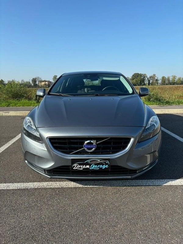 Volvo V40 D2 R-design Kinetic