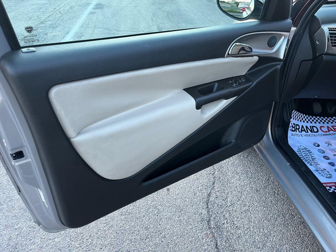 Lancia Ypsilon 1.3 MJT 90 CV Platino 2008