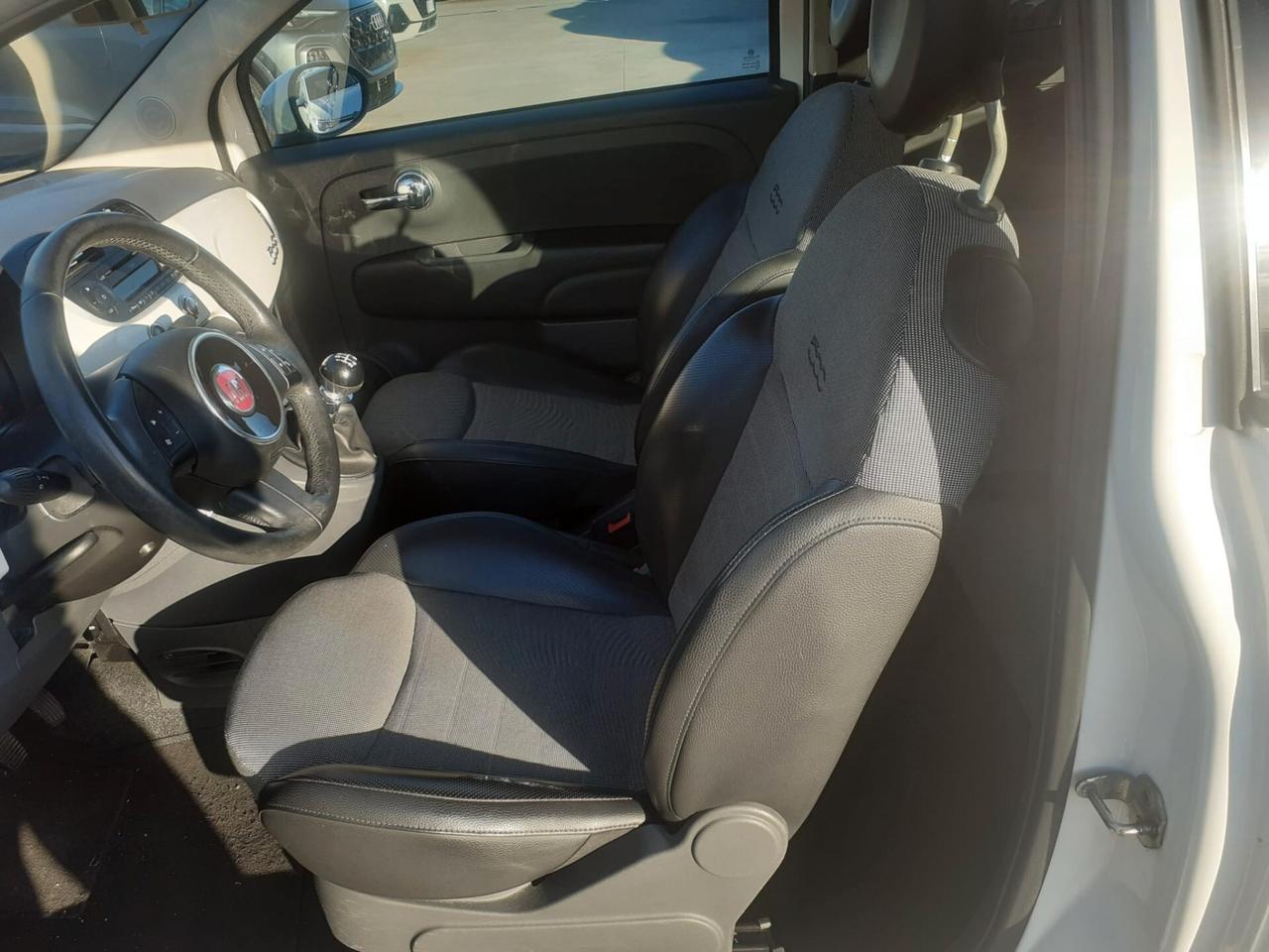 Fiat 500 Cabrio 1.2 Lounge - 2012