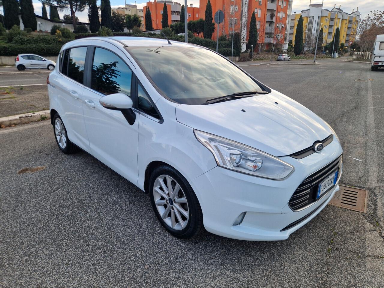 Ford B-Max 1.5 TDCi 75cv Titanium