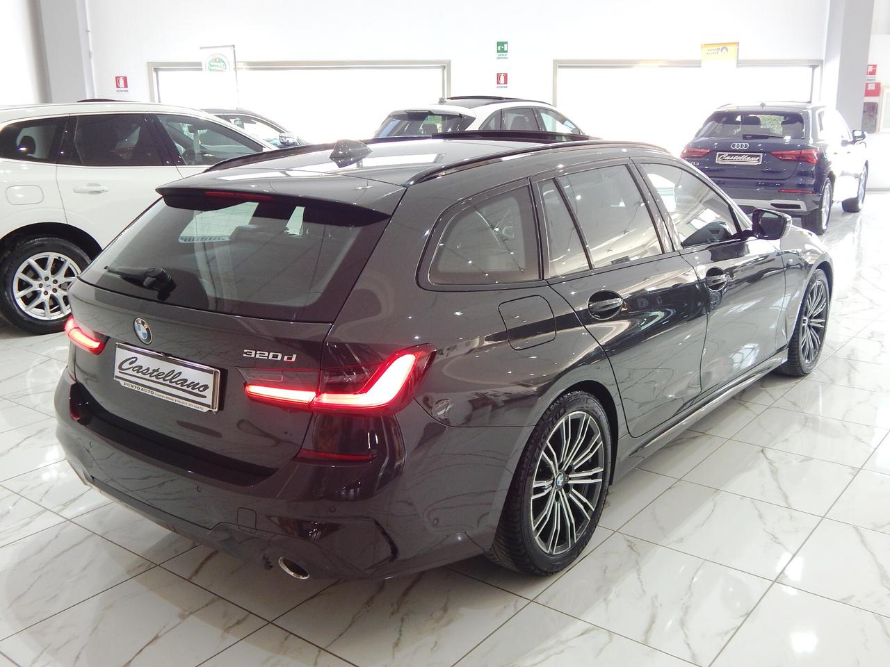 BMW 320 d Touring MSport Aut. TETTO-NAVI-PELLE-RADAR-LED