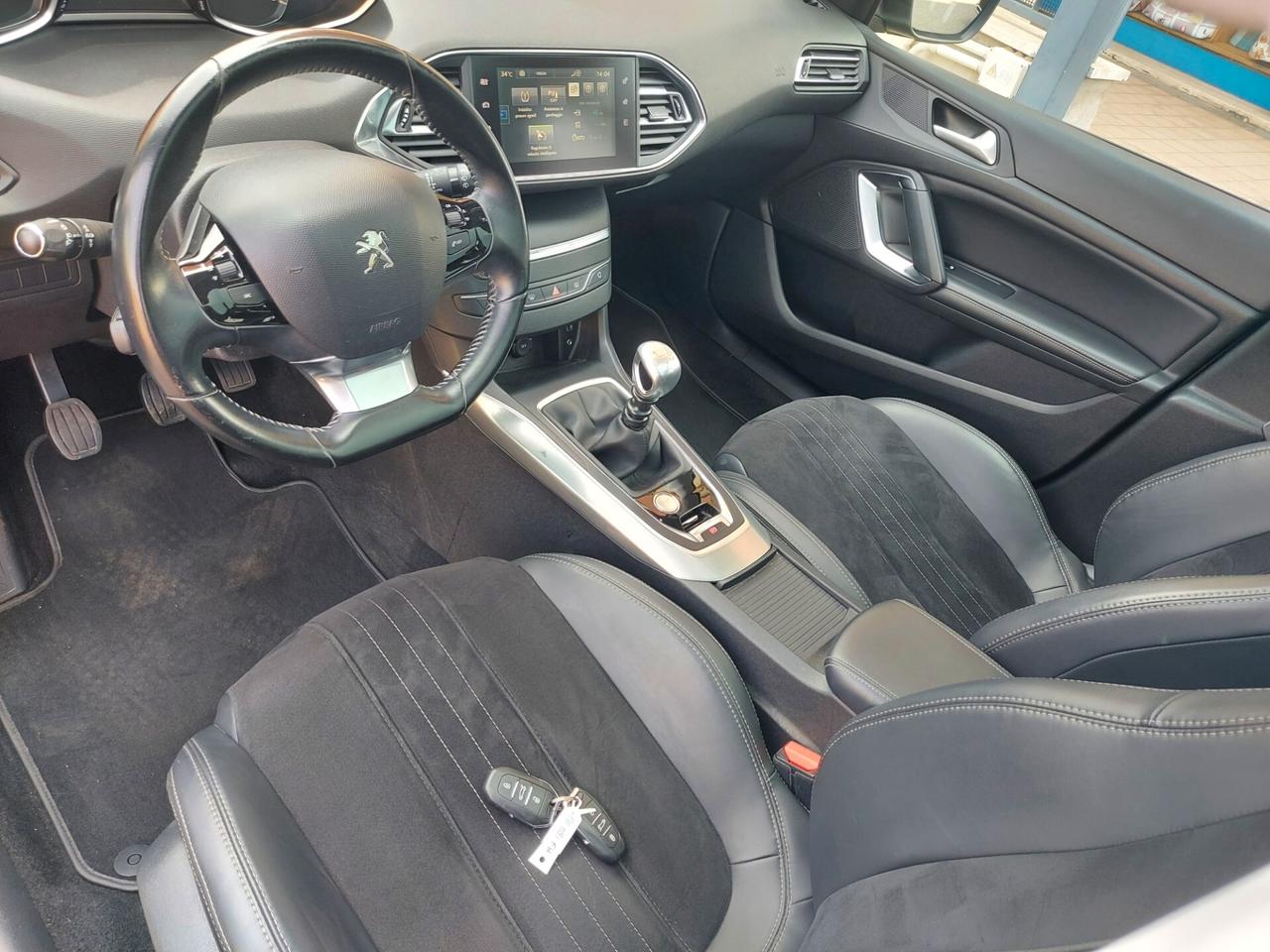 Peugeot 308 BlueHDi 120cv Allure PERFETTA