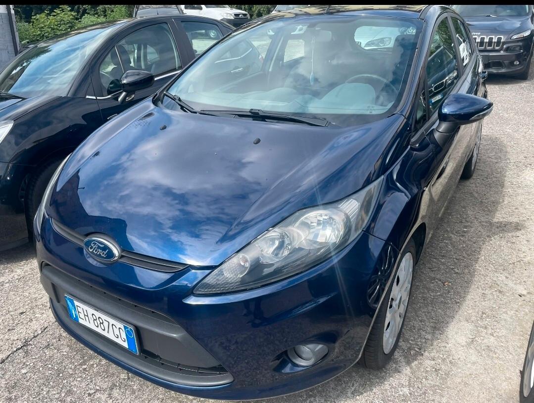 Ford Fiesta 1.4 5 porte Bz.- GPL