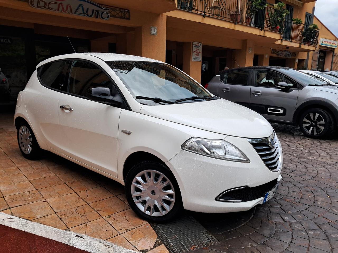 Lancia Ypsilon 1.3 MJT 16V 95 CV 5 porte S&S Gold
