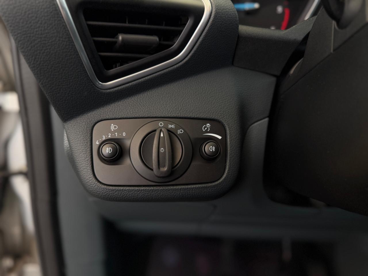 Ford C-Max 1.6 TDCi 115CV Titanium