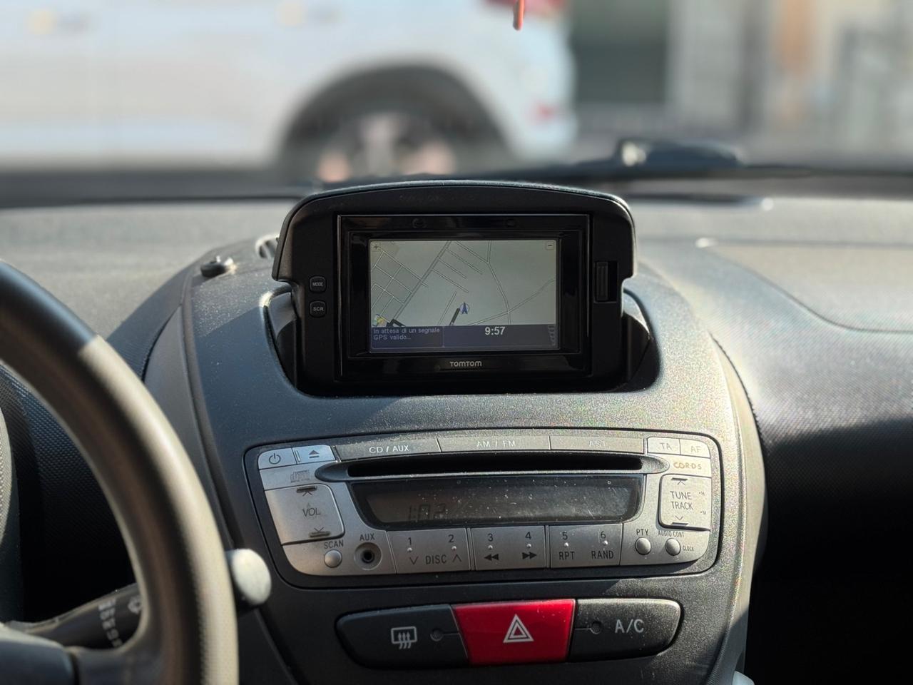 Toyota Aygo 1.0 12V VVT-i 5 porte Deep Ocean Connect