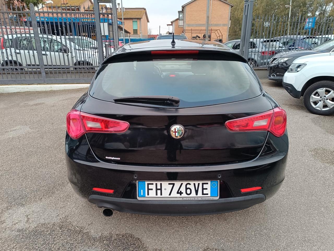 Alfa Romeo Giulietta 1.6 JTDm-2 105 CV Distinctive