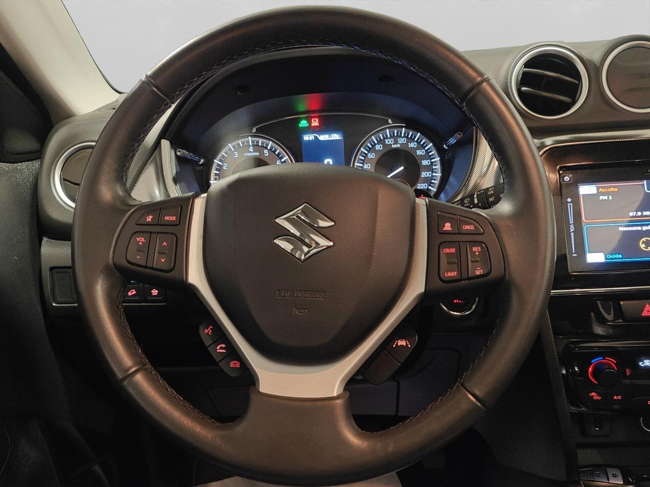 Suzuki Vitara 1.5 140V Hybrid A/T 4WD AllGrip Starview