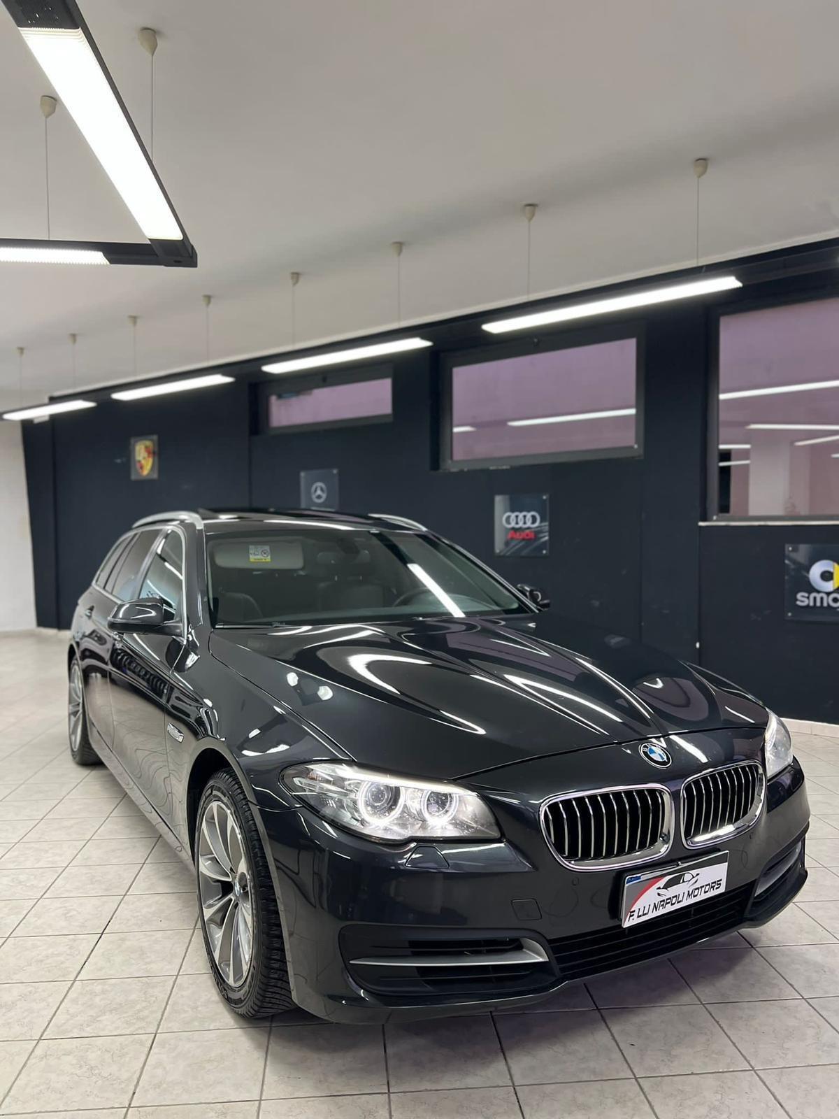 Bmw 520 520d xDrive Touring Luxury