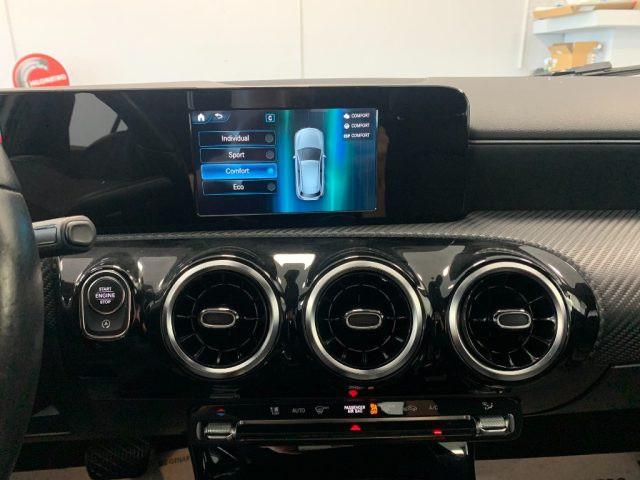 MERCEDES-BENZ A 180 d Automatico Sport + Full Led