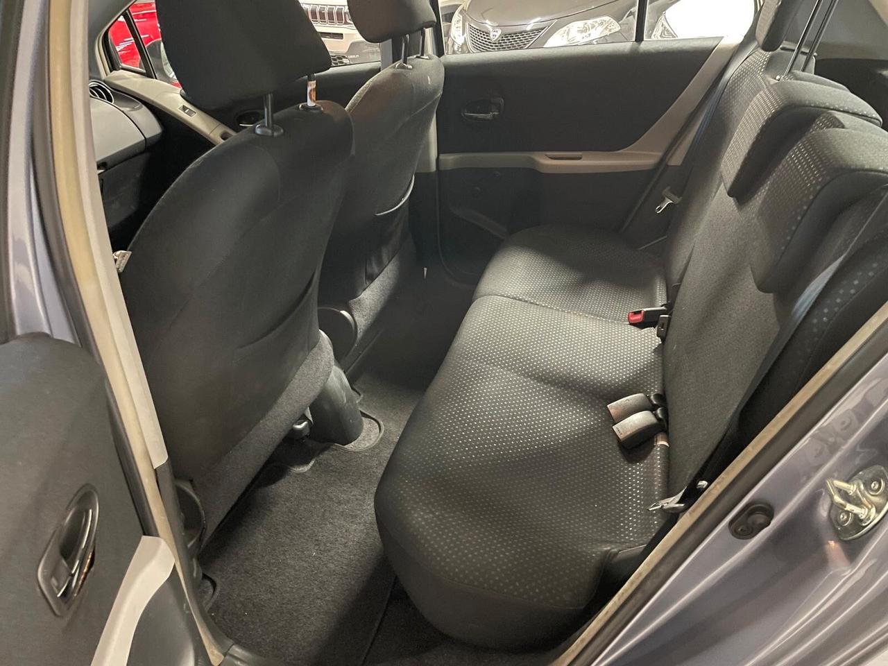 Toyota Yaris 1.3 5 porte Sol