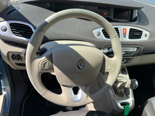 RENAULT Scenic X-Mod 1.5 dCi 110CV