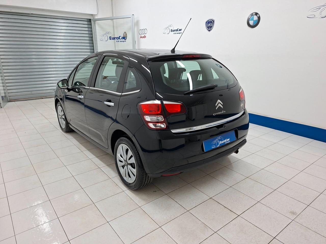 Citroen C3 1.2 VTi 82cv Vanity Fair 10