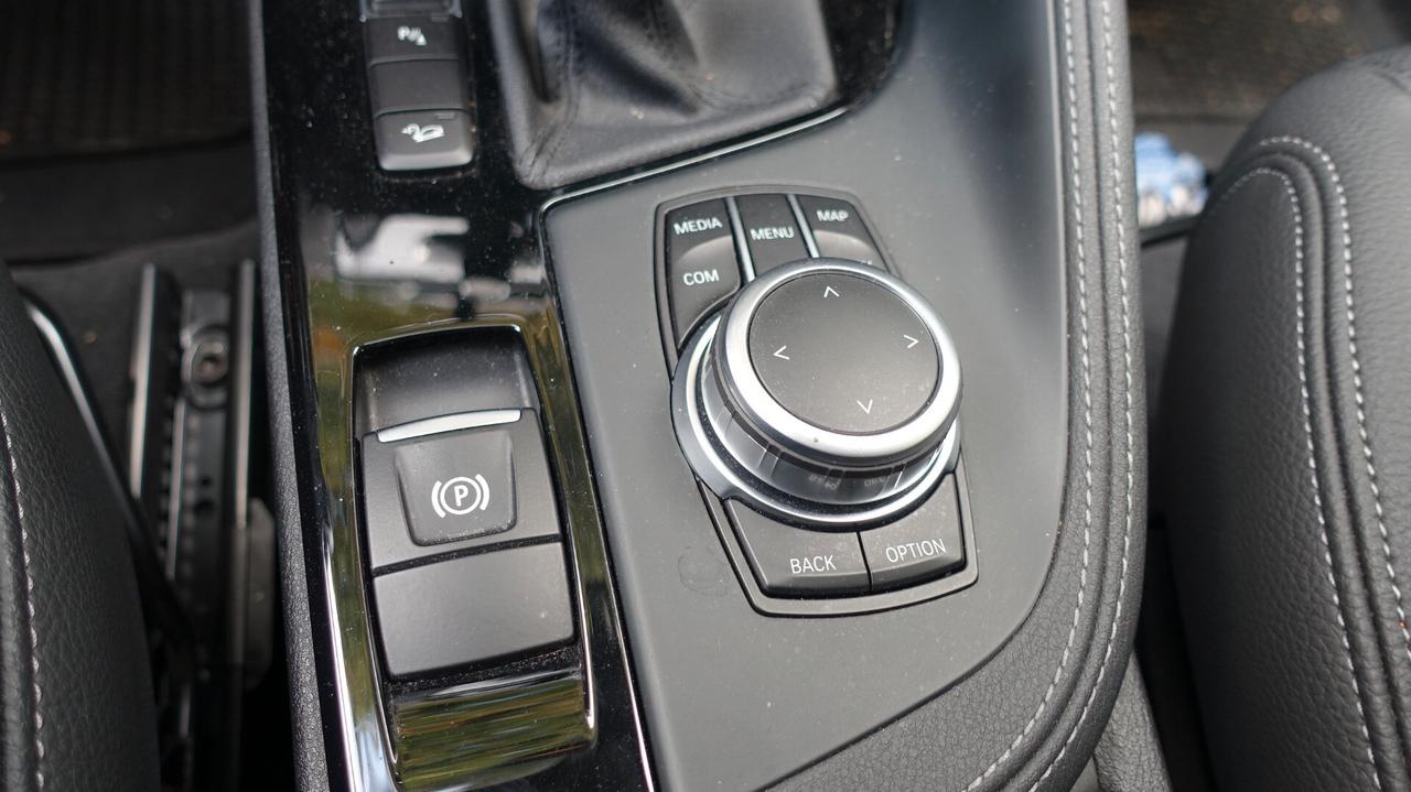 Bmw X1 sDrive18d xLine